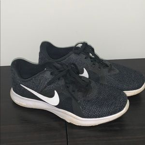 Nike Flex sneakers